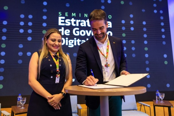 Danielle e Leite ressaltaram necessidade de seguir avançando no setor