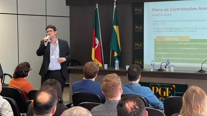 Felipe Cruzeiro destacou em sua participação o Plano de Contratações Anual e o Estudo Técnico Preliminar